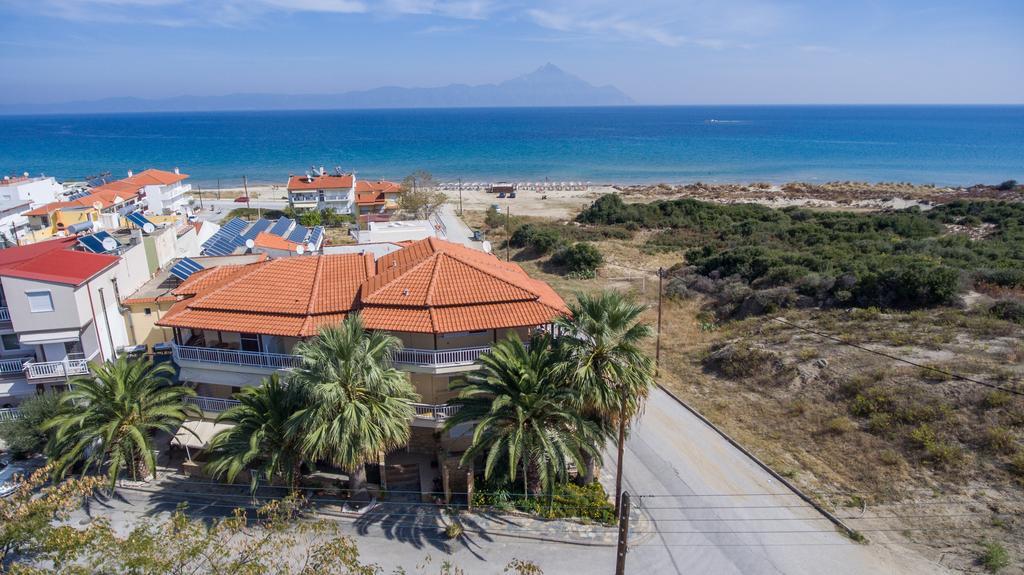 Erifili At Sarti Beach Apartments & Studios Екстер'єр фото